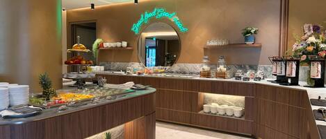 Daily buffet breakfast for a fee
