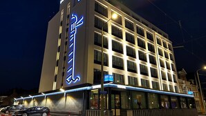 Unclassified image, 3 of 71, button - TRYP by Wyndham Badhotel The Hague Scheveningen (The Hague)