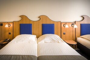 In-room safe, free WiFi, bed sheets