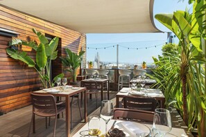 3 restaurantes, café da manhã, culinária espanhola