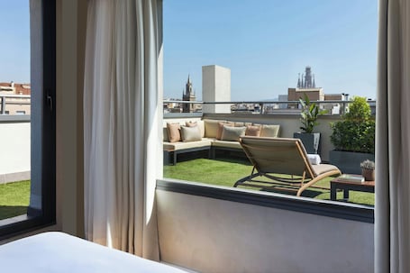 Peralatan tempat tidur hipoalergenik, tilam berlapik, bar mini percuma