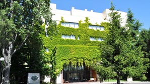 Front of property - Hotel La Moraleja (Alcobendas)