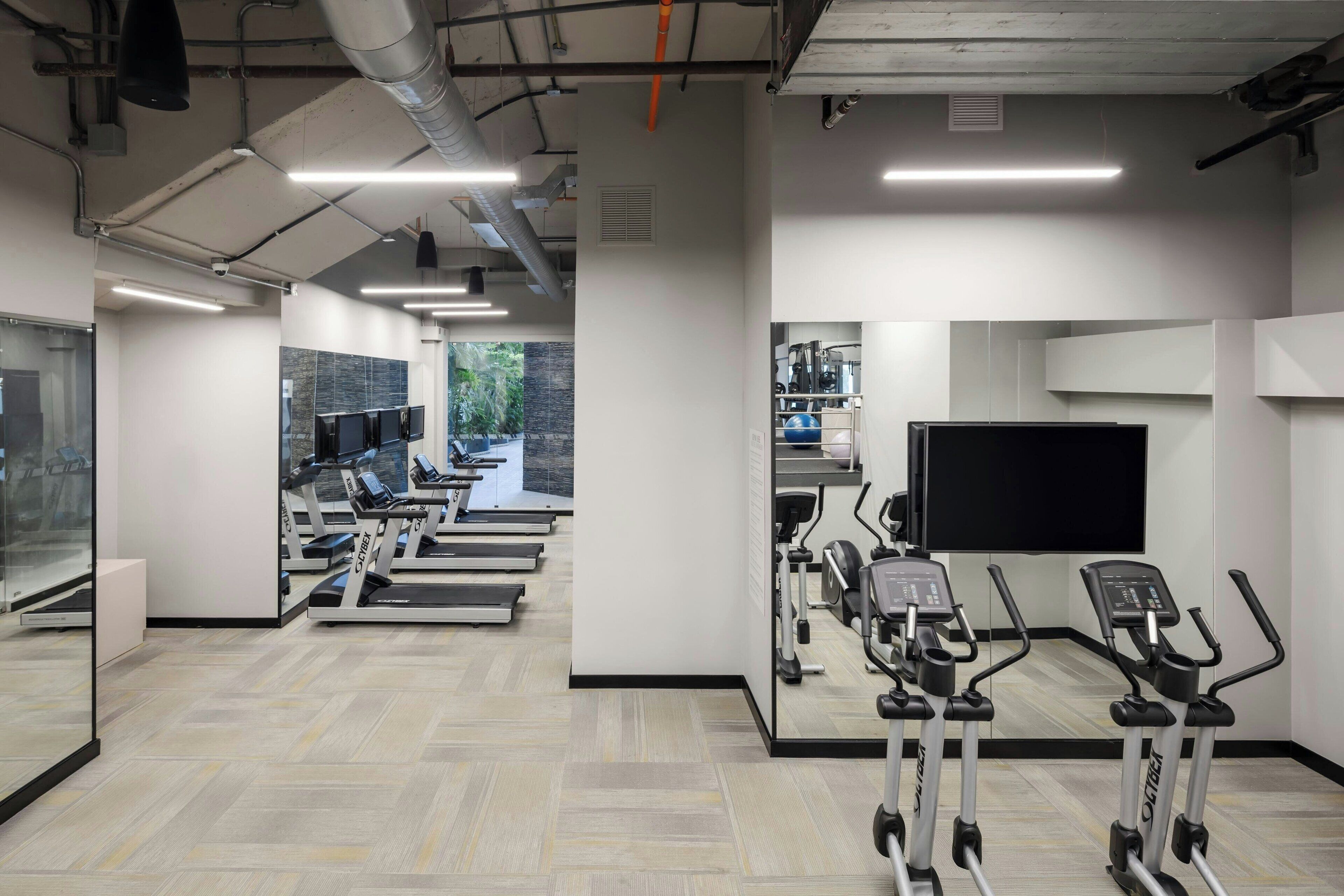 Photo - Renaissance Panama City Hotel