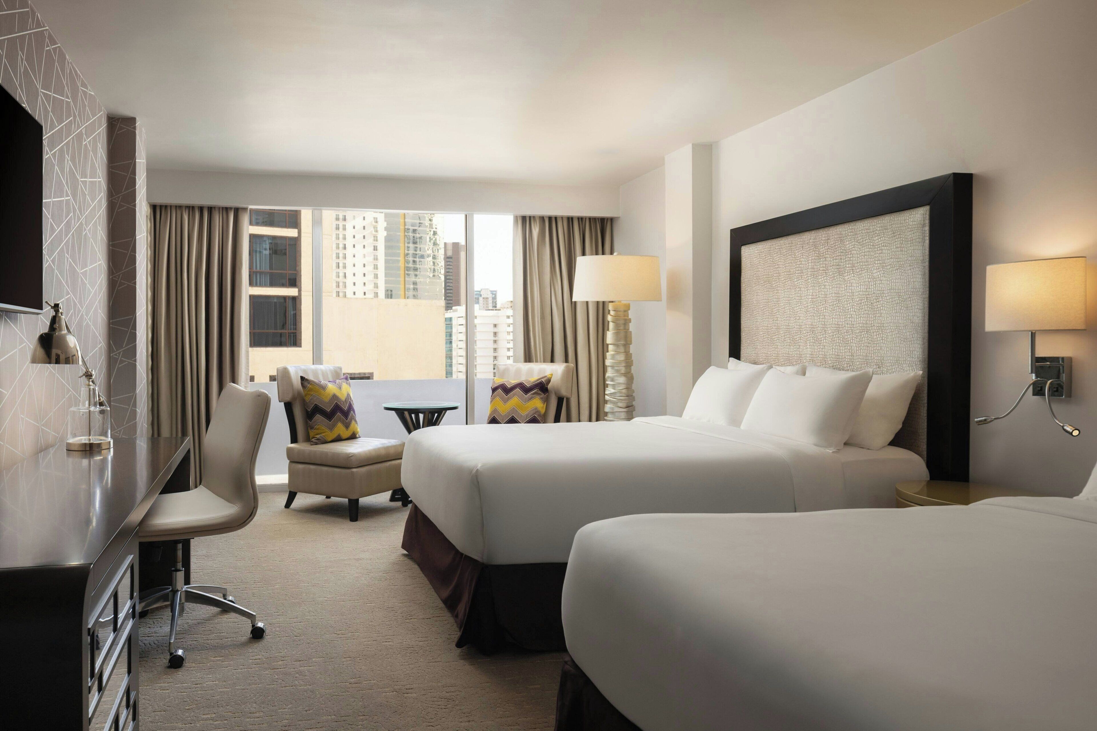 Photo - Renaissance Panama City Hotel