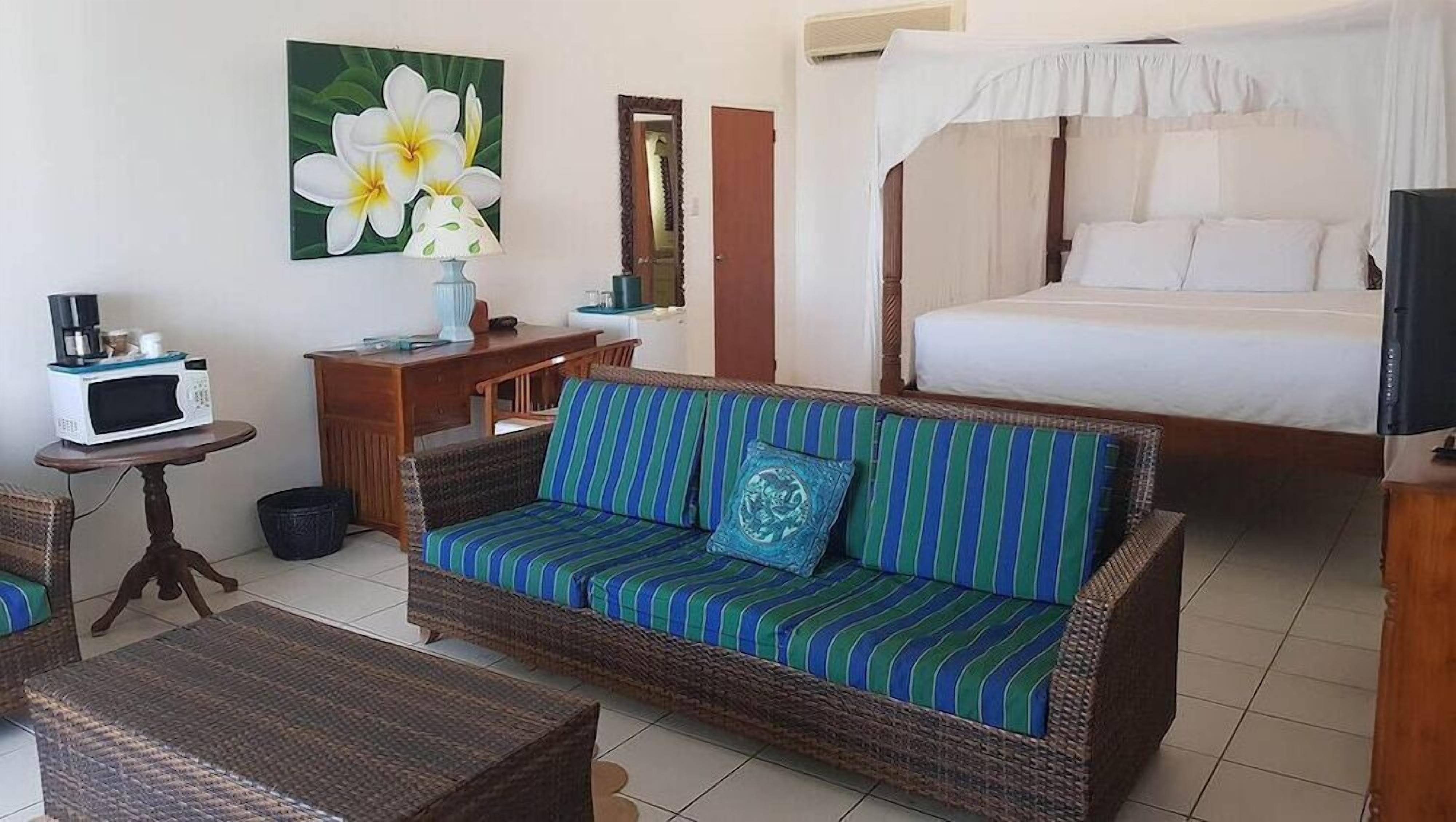 Ropa de cama de alta calidad y camas con pillow-top 
