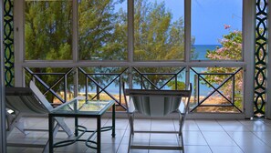 Premier Room, 1 King Bed | Beach/ocean view