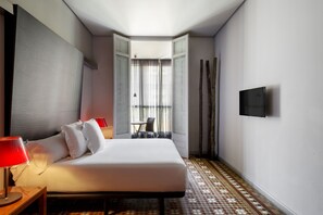 Apartamento, 1 quarto | Frigobar, cofres nos quartos, Wi-Fi de cortesia, roupa de cama