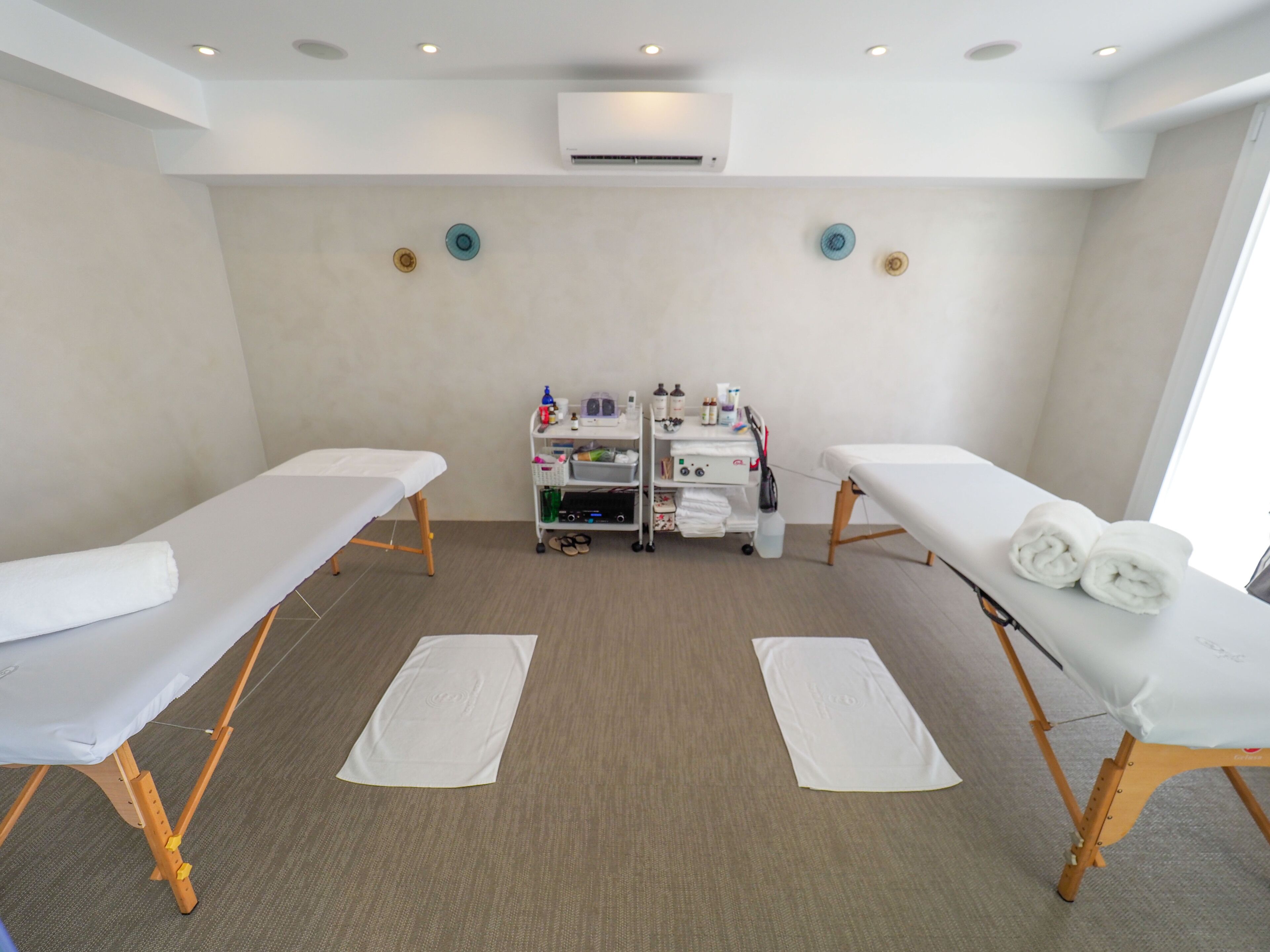 sauna, steam room, massages