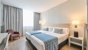 Minibar, caja fuerte, escritorio y wifi gratis