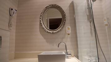 Minibar, in-room safe, desk, soundproofing