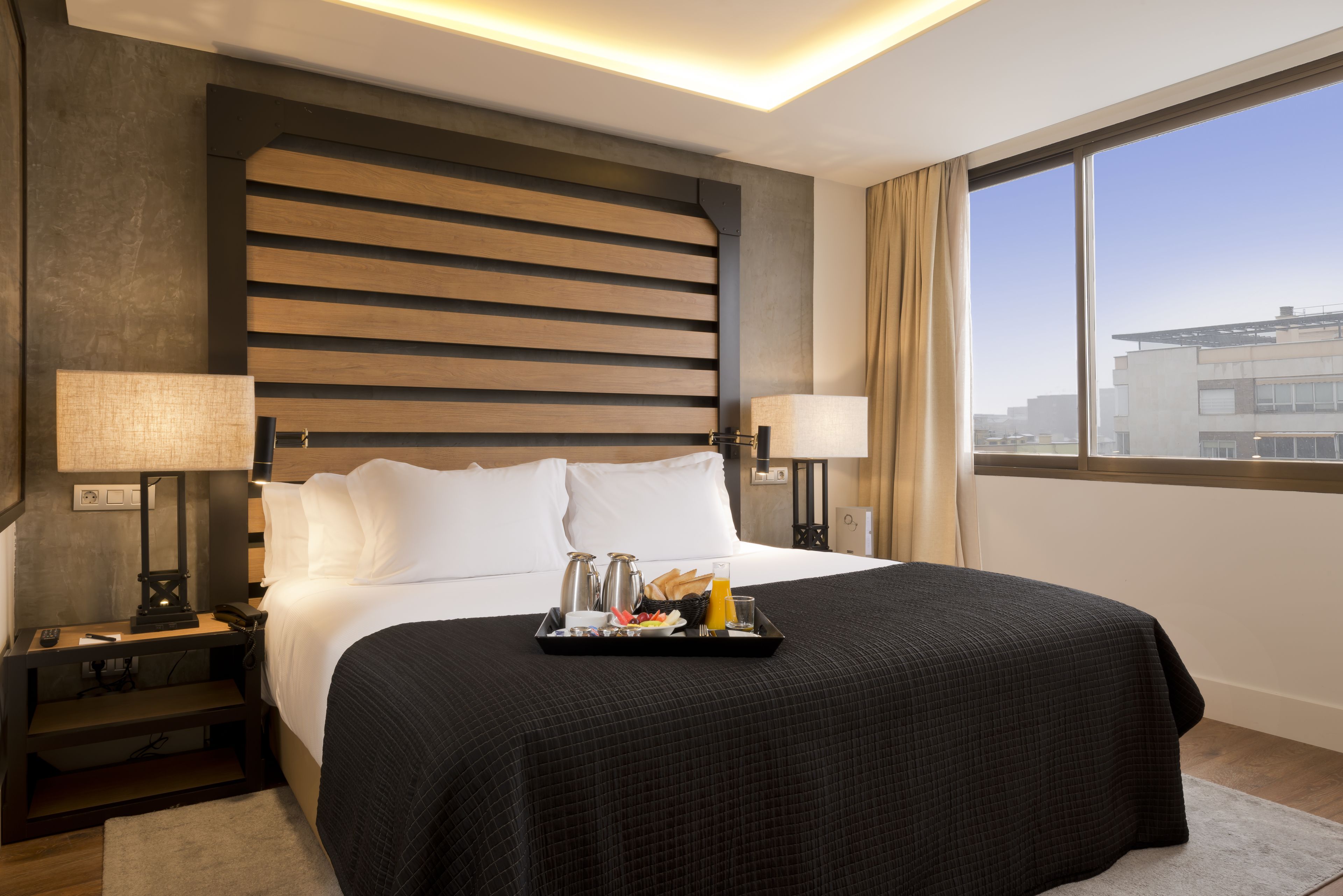 1 bedroom, down duvets, minibar, in-room safe