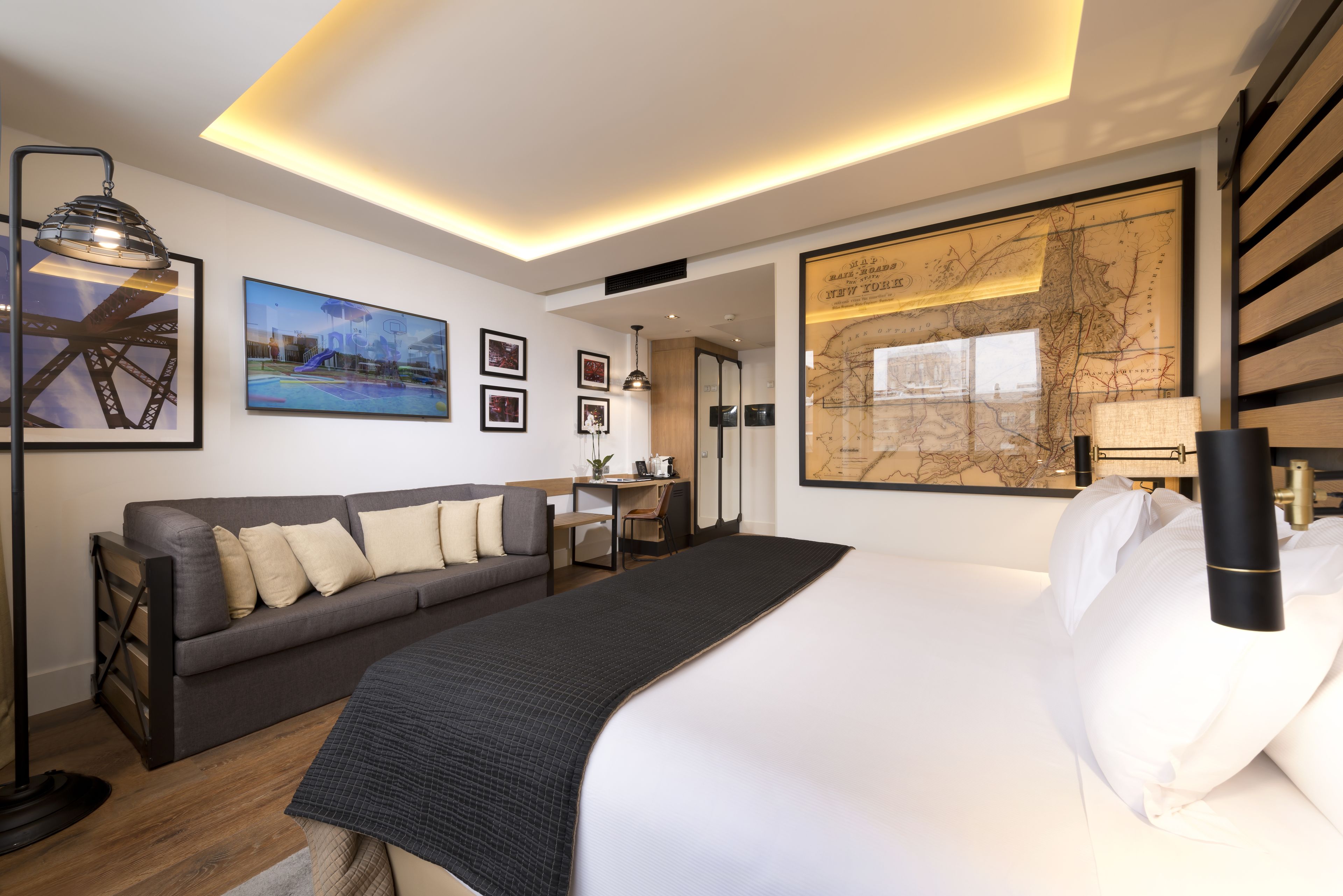 1 bedroom, down duvets, minibar, in-room safe