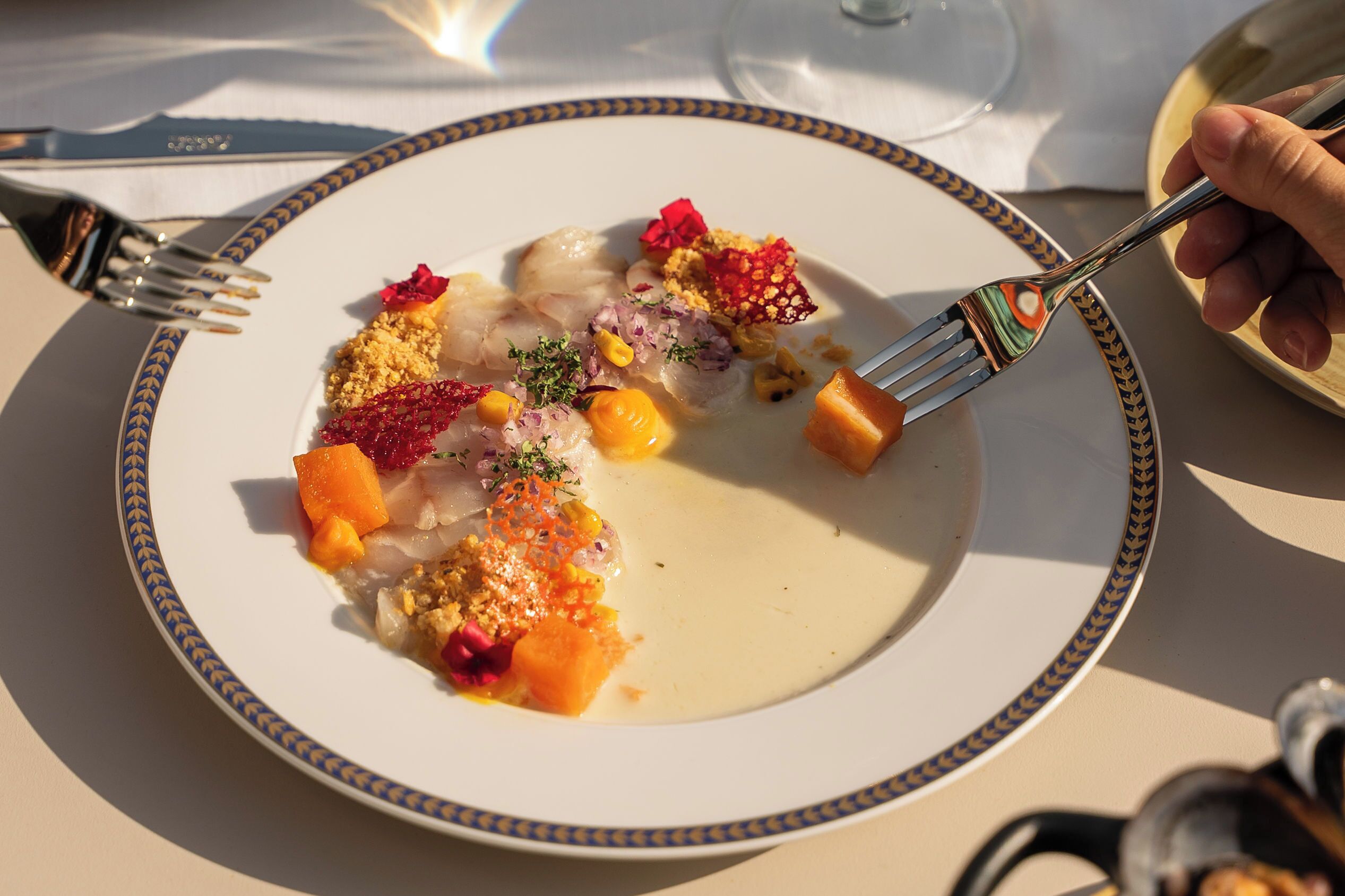 Breakfast, lunch, dinner served; Mediterranean cuisine 