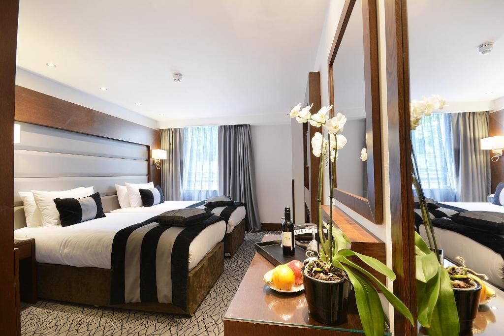 In-room safe, desk, laptop workspace, blackout curtains