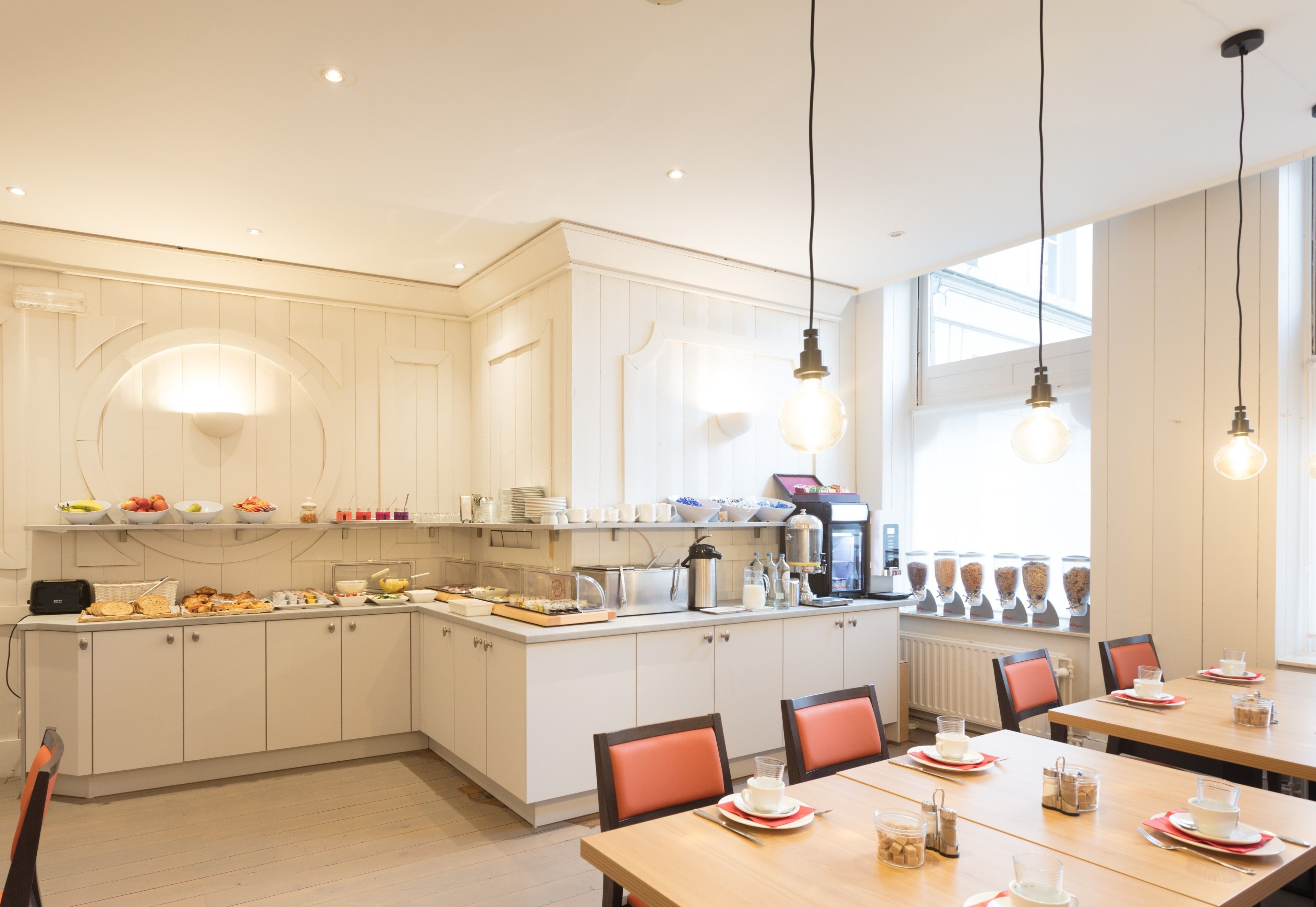 daily buffet breakfast (eur 19.50 per person)