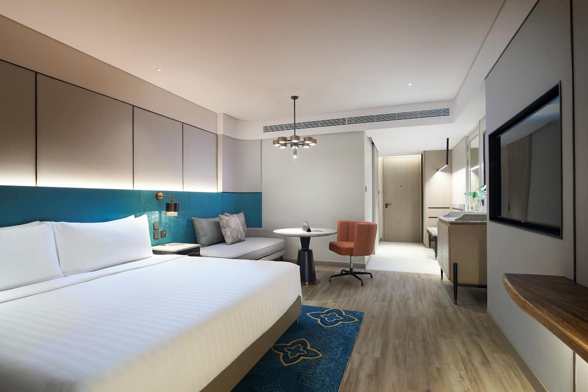 Premier-Zimmer, 1 King-Bett | Bettwäsche aus ägyptischer Baumwolle, hochwertige Bettwaren, Zimmersafe