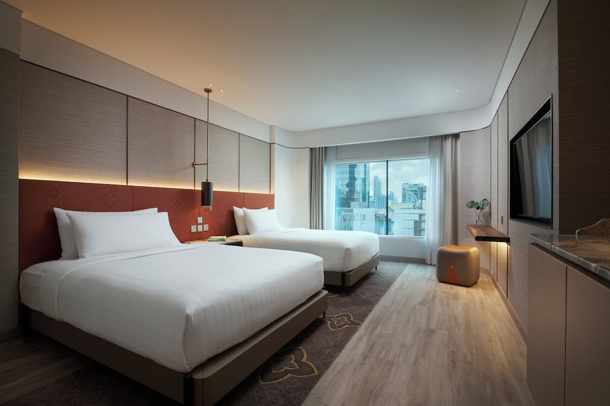 1 bedroom, Egyptian cotton sheets, premium bedding, in-room safe
