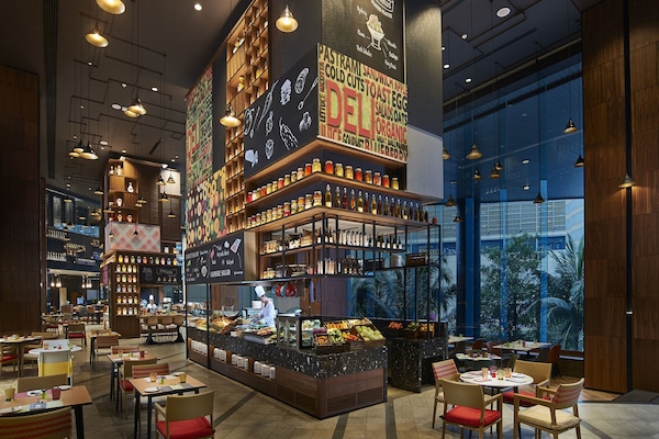Daily buffet breakfast (THB 600 per person)