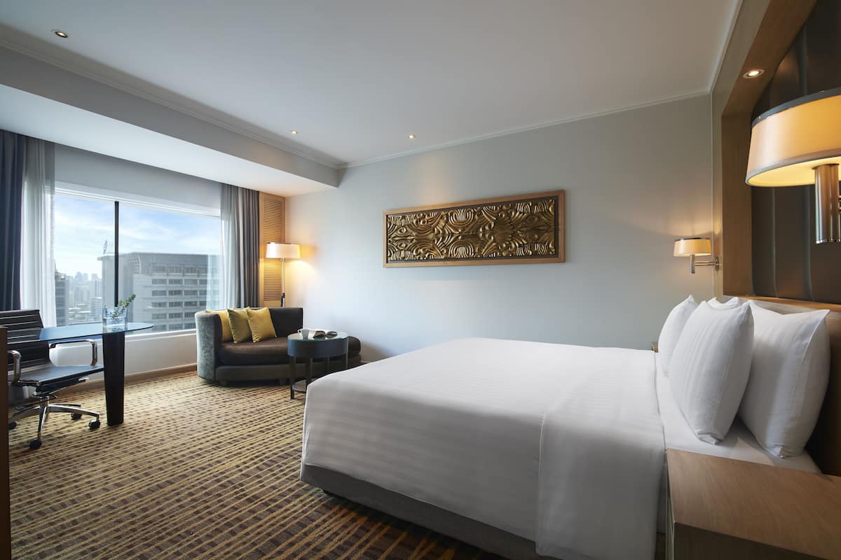 1 bedroom, Egyptian cotton sheets, premium bedding, in-room safe