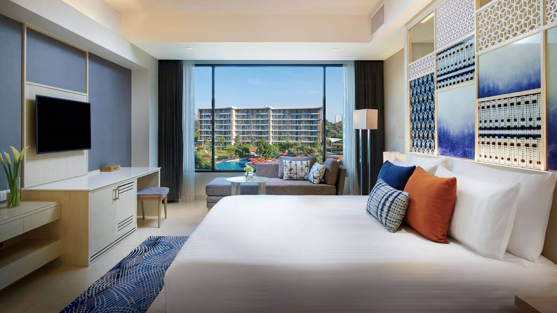 Hochwertige Bettwaren, Daunenbettdecken, Zimmersafe