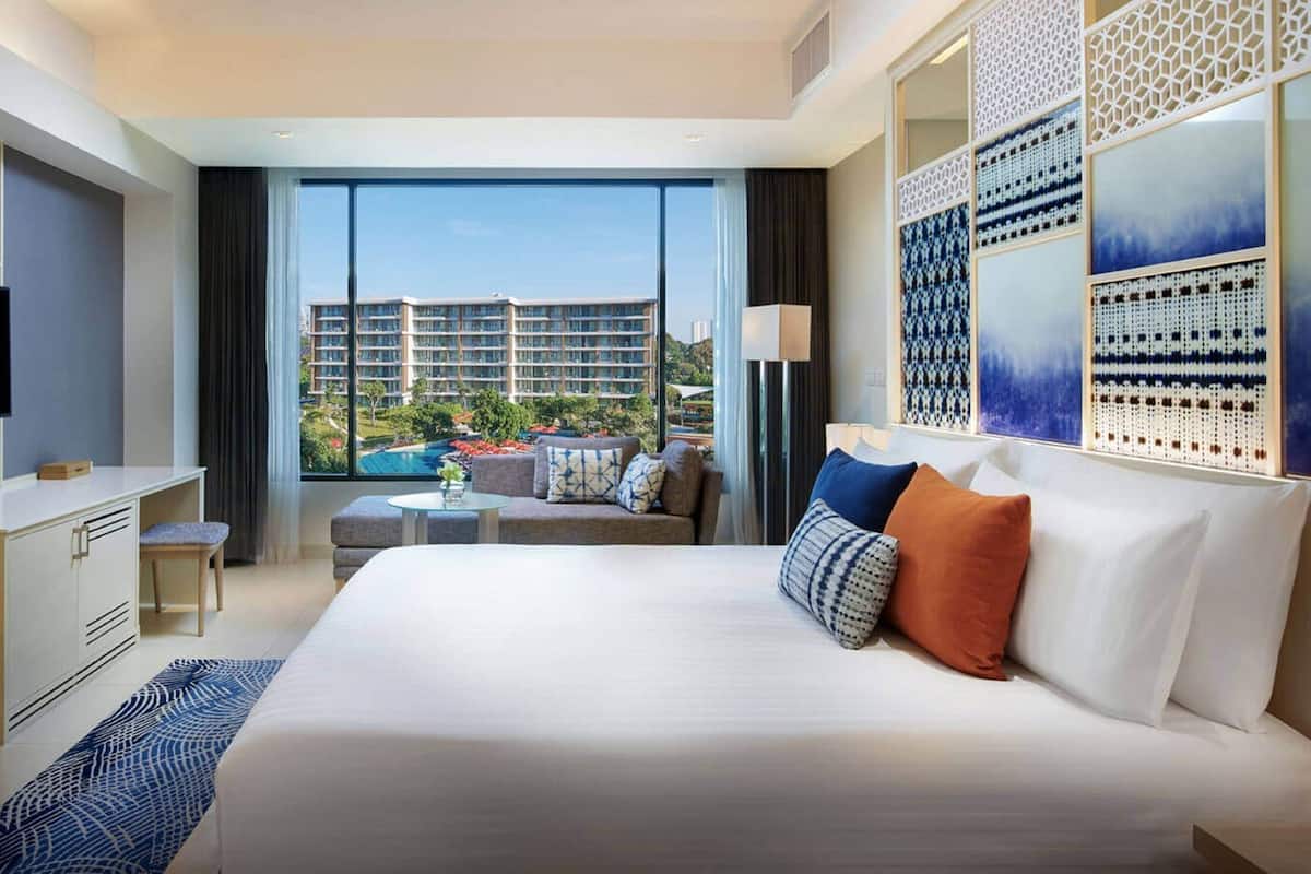 Hochwertige Bettwaren, Daunenbettdecken, Zimmersafe