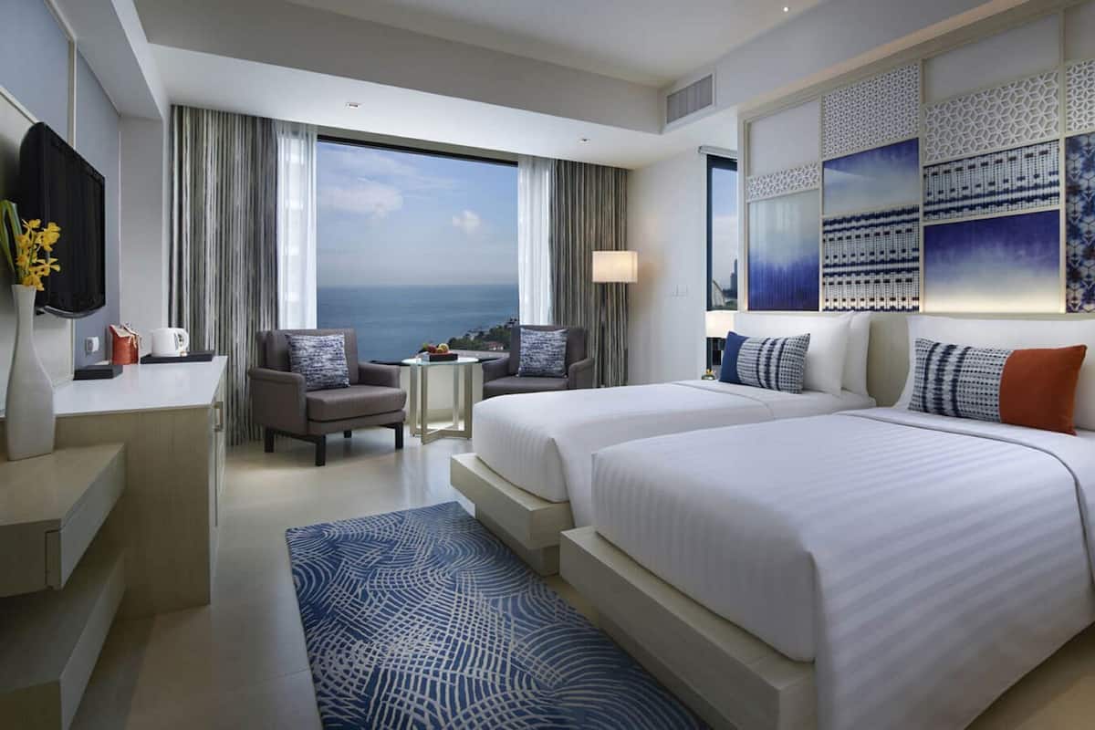 Hochwertige Bettwaren, Daunenbettdecken, Zimmersafe