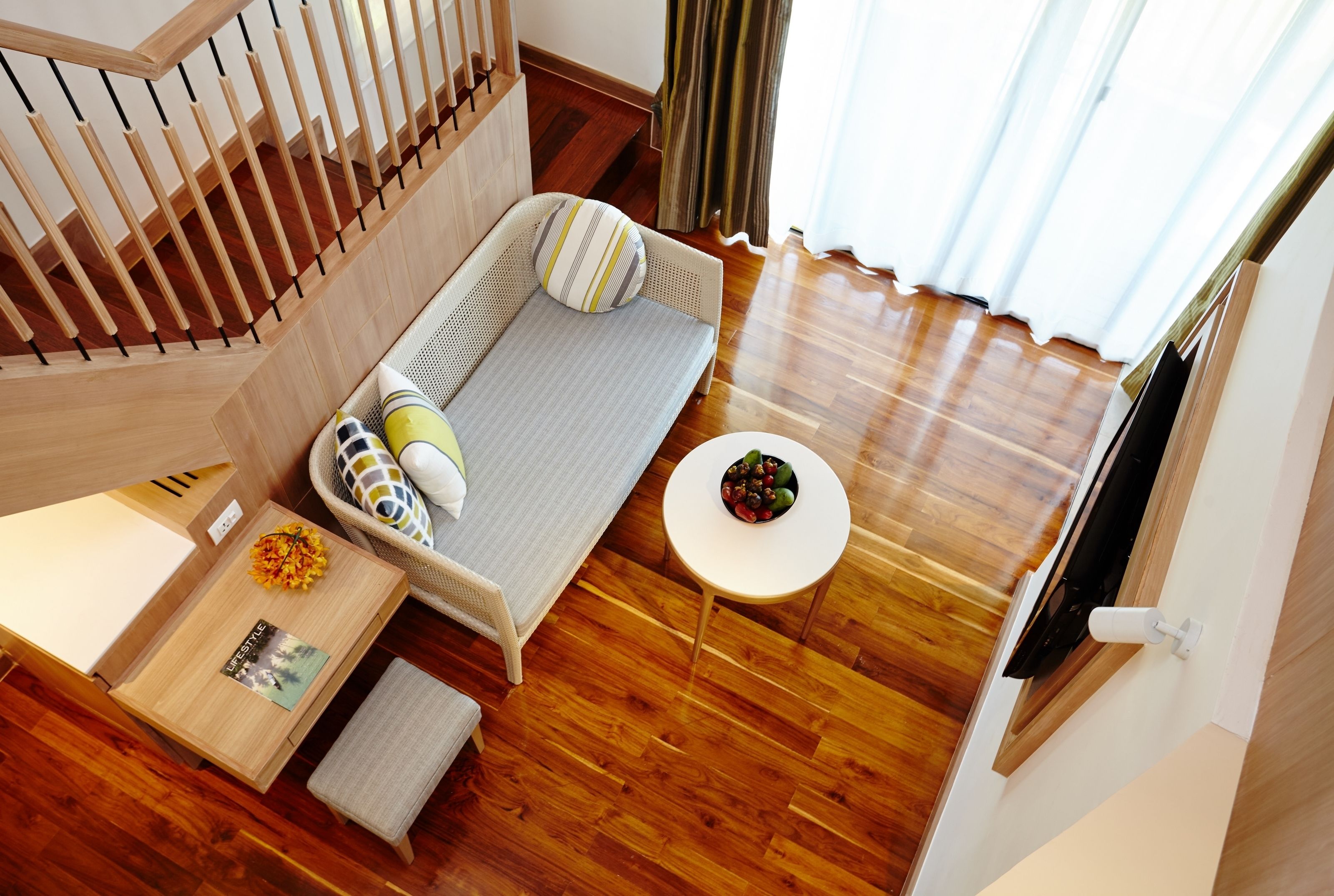 2 bedrooms, premium bedding, in-room safe, desk