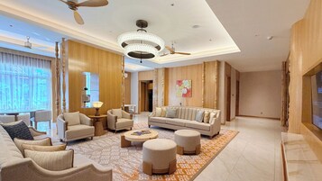 Pelangi Two-Bedroom Suite | In-room safe, desk, blackout drapes, iron/ironing board