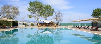 Lucy Hotel