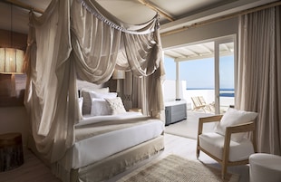 Ropa de cama hipoalergénica y minibar