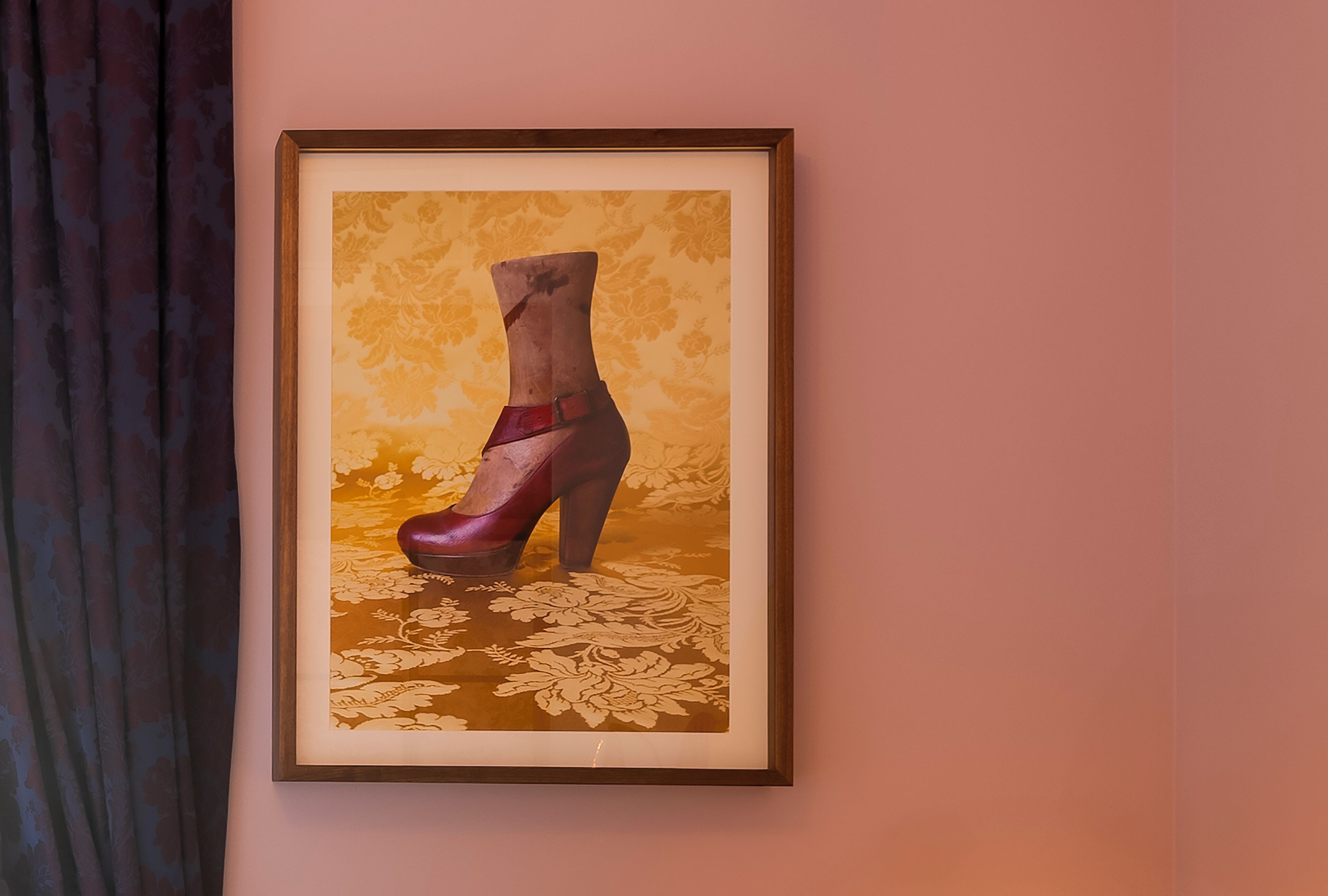 superior single room | in-room safe, individually decorated, individually furnished, desk