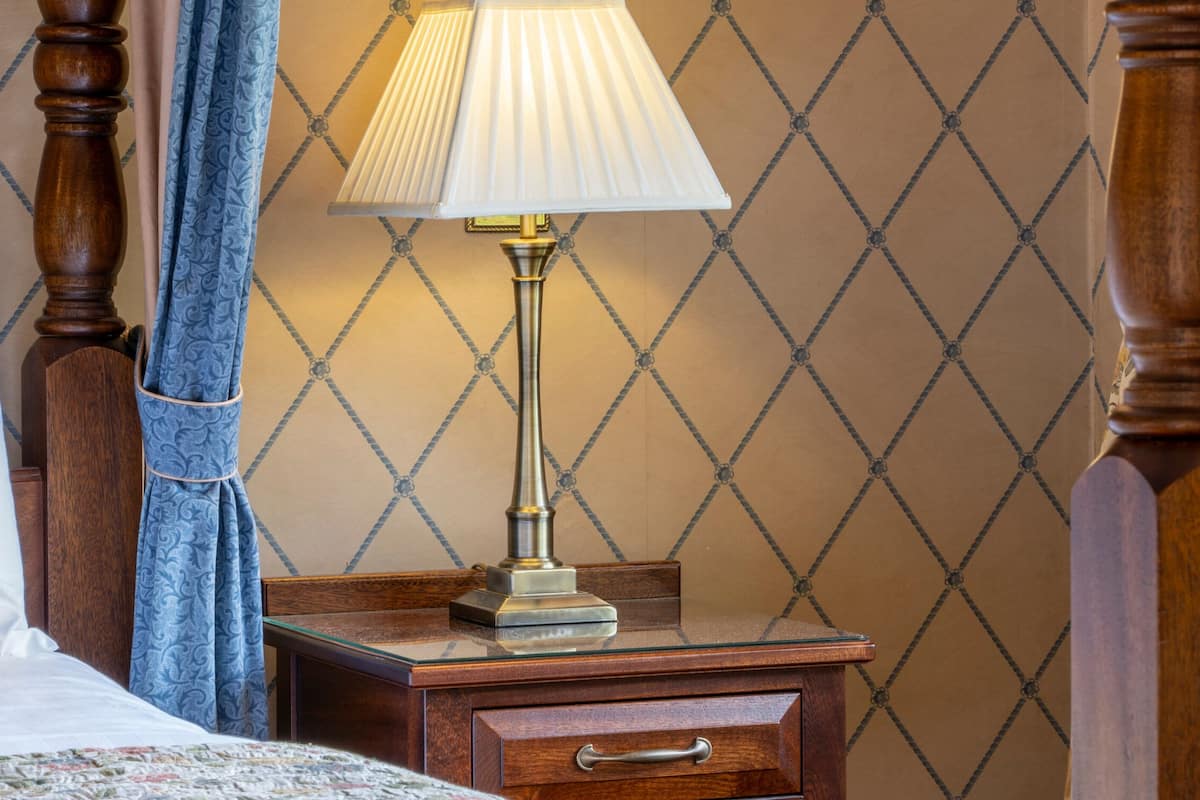 superior double room | individually furnished, iron/ironing board, free wifi, bed sheets