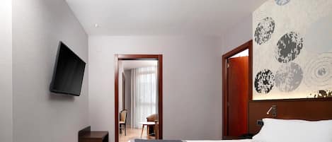 Minibar, in-room safe, desk, blackout drapes