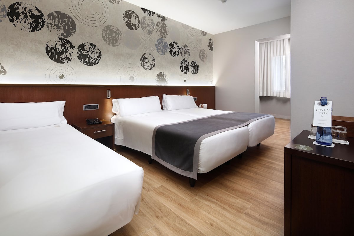 Minibar, in-room safe, desk, blackout curtains