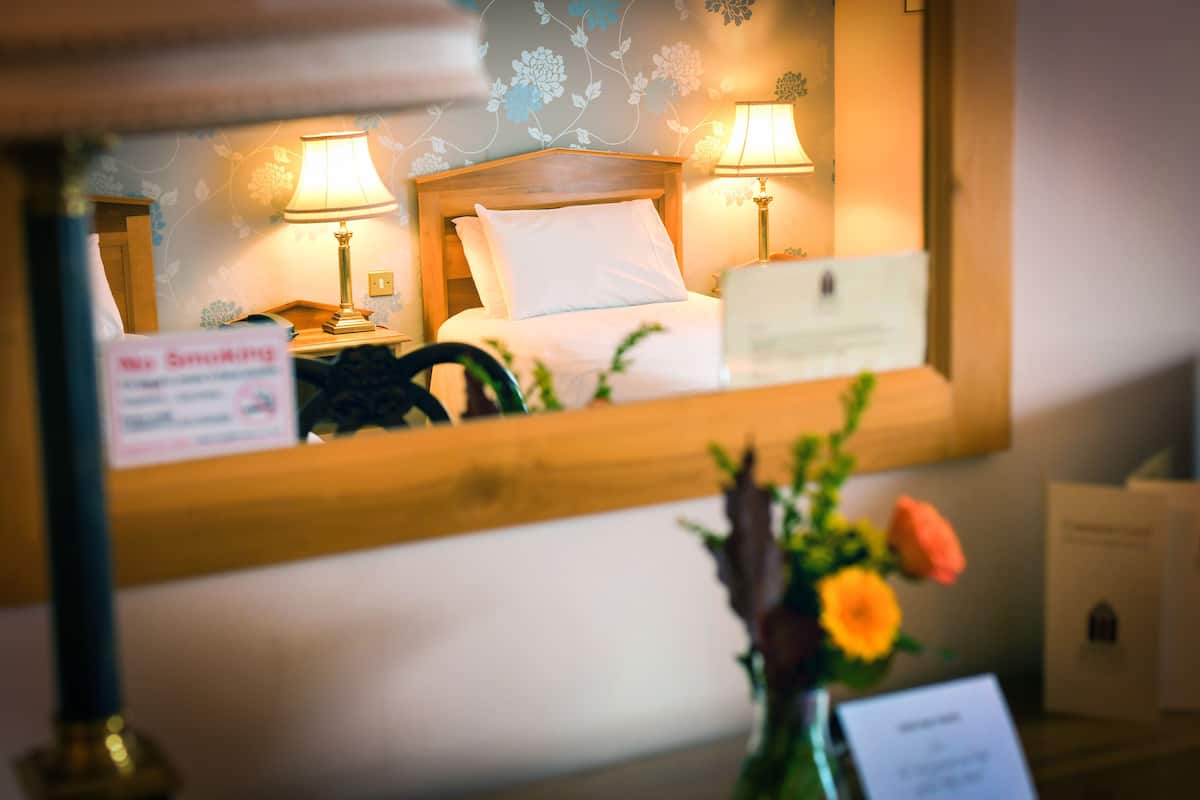 in-room safe, soundproofing, iron/ironing board, free wifi