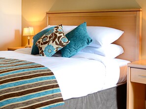 Iron/ironing board, free rollaway beds, free WiFi - Cill Aodain Court Hotel (Kiltimagh)