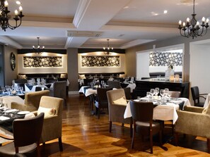 Breakfast and lunch served, local cuisine - Cill Aodain Court Hotel (Kiltimagh)