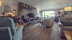 Cocktailbar, utsikt mot havet, åpen hver dag