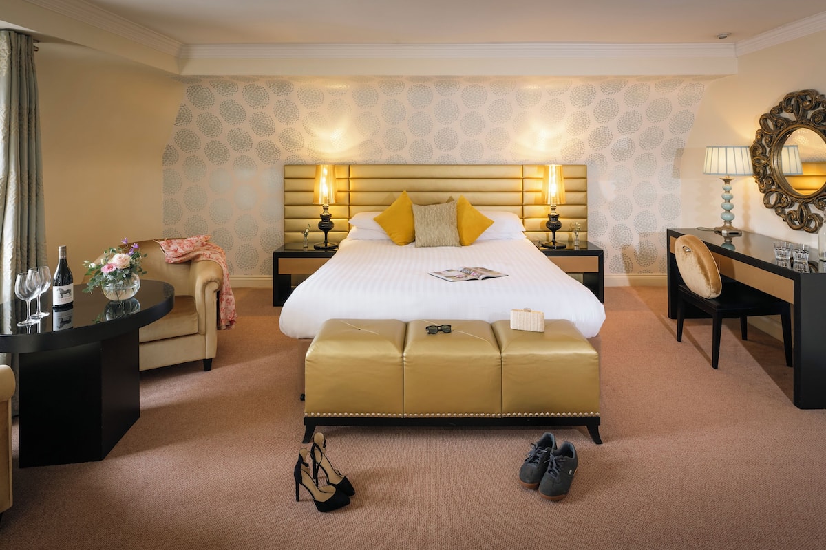 in-room safe, desk, blackout curtains, iron/ironing board