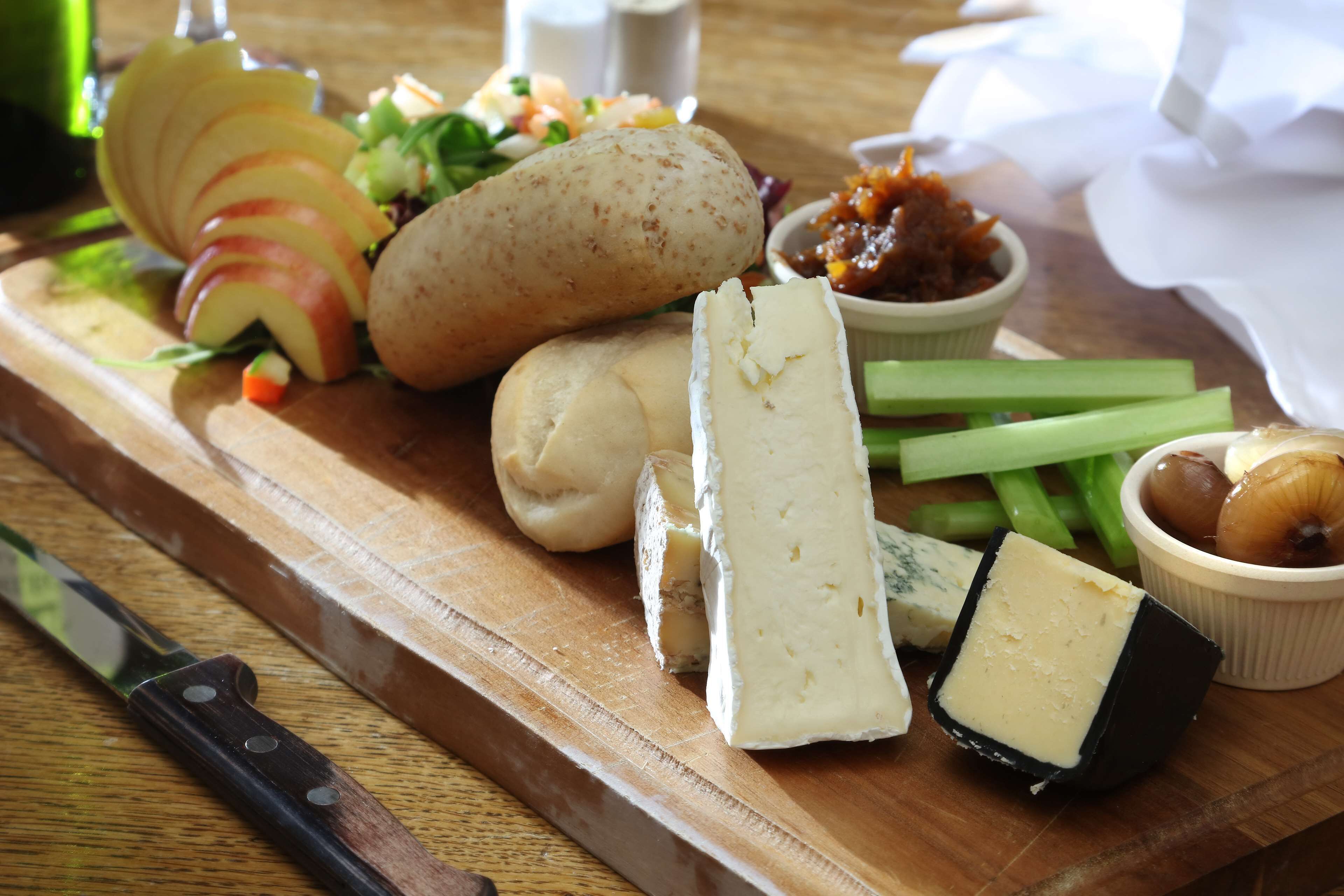 breakfast, lunch and dinner served