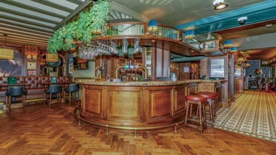 The Bull Hotel, Sure Hotel Collection by Best Western