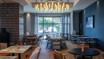 Bar (in der Unterkunft)