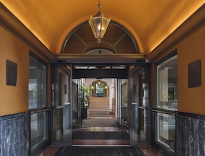Entrada de la propiedad