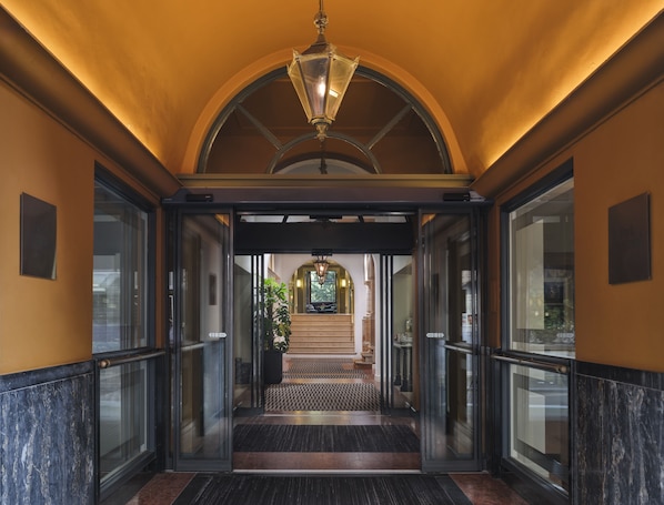 Entrada al alojamiento