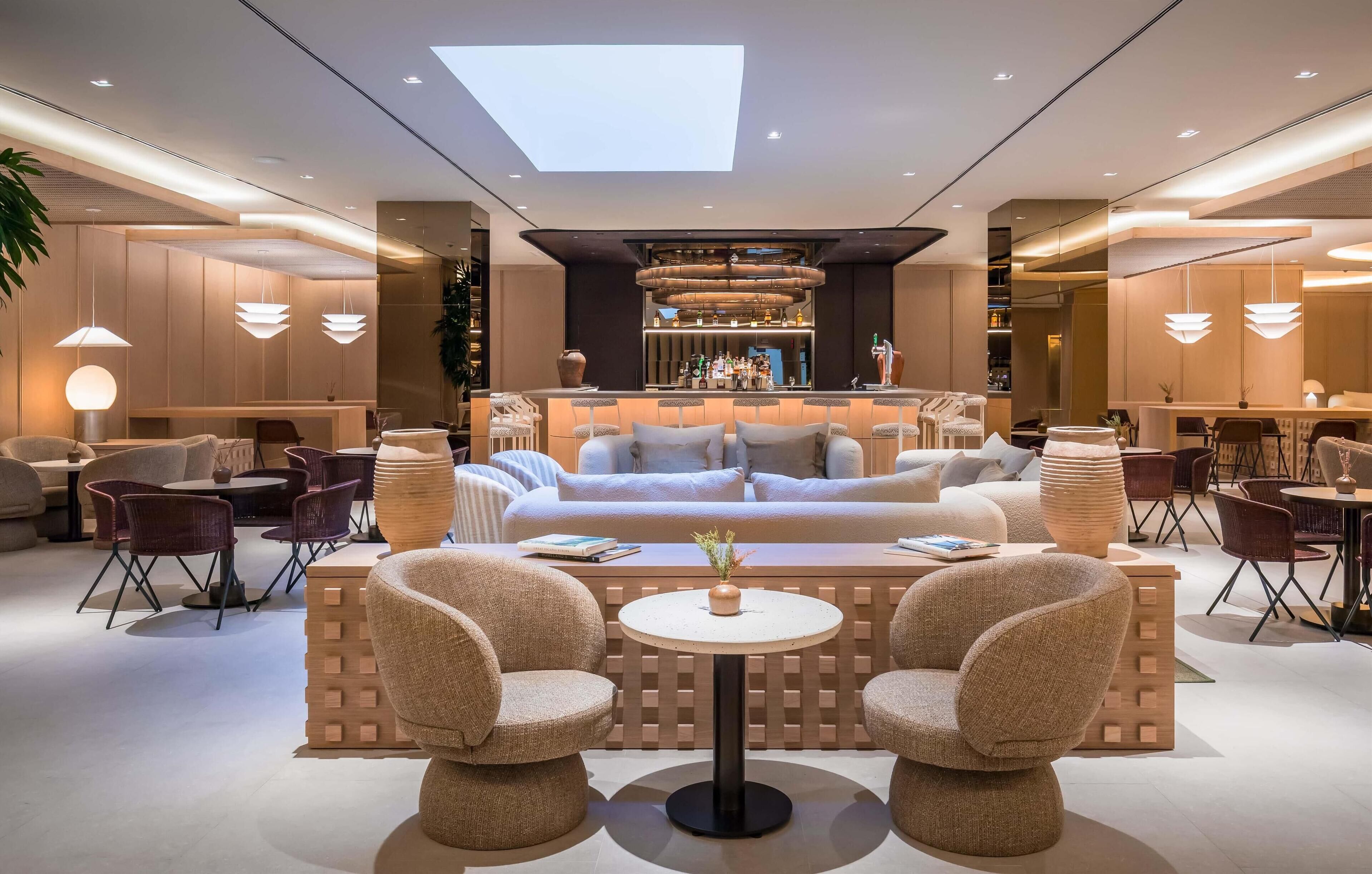 breakfast, lunch and dinner served