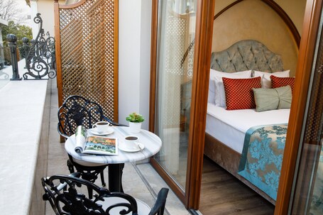 Romance Istanbul Hotel - Image 45