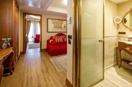 Romance Istanbul Hotel - Image 85