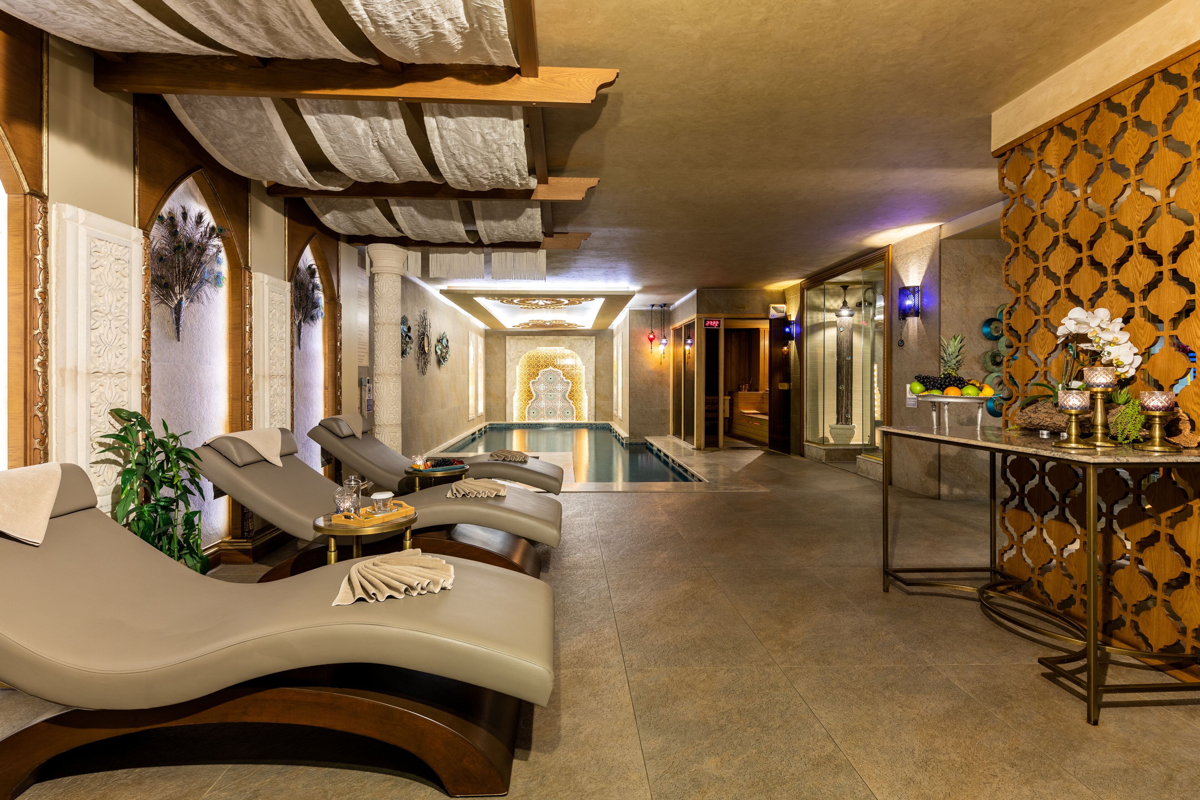 Sauna, steam room, Turkish bath/hammam, body treatments, hydrotherapy