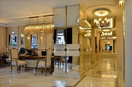 Romance Istanbul Hotel - Image 1