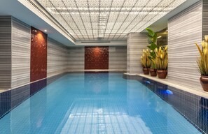 Una piscina techada